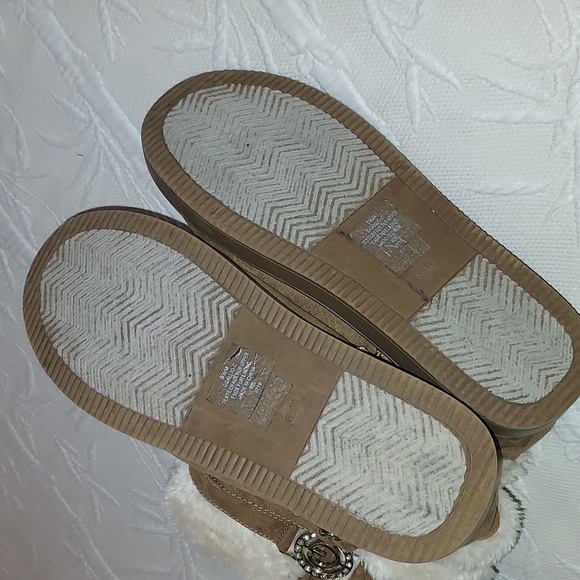 🥳💝HOST PICK🥰G by Guess Allio boots - Picture 8 of 11